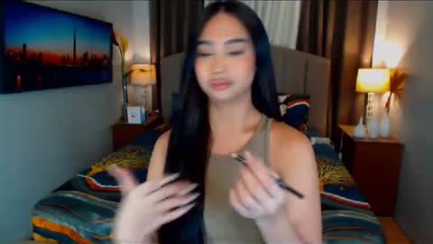 ellie online show from 12/28/24, 09:19