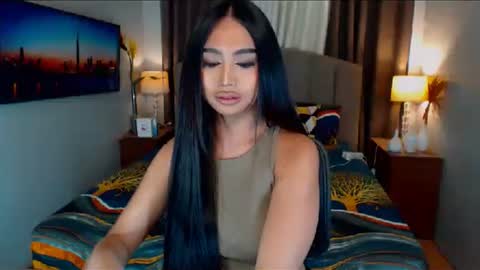 ellie online show from 12/30/24, 09:29