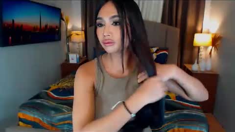 ellie online show from 01/04/25, 08:27