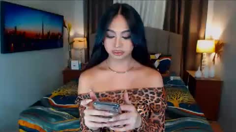 ellie online show from 01/06/25, 11:52