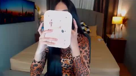 ellie online show from 01/27/25, 09:33