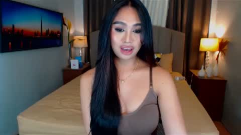 ellie online show from 02/06/25, 01:49