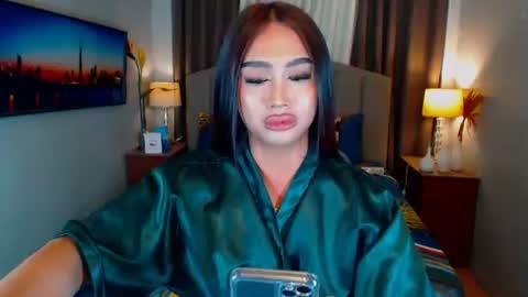 ellie online show from 02/27/25, 11:04