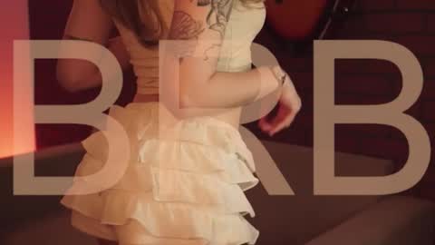 elliecutes online show from 01/13/26, 05:24