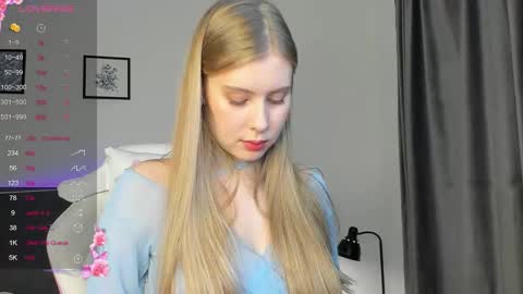 Snapshot of elliedi chatting on 10/11/25, 07:23 elliedi online show from 10/11/25, 07:23