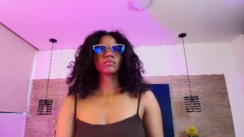 Snapshot of elliee_alves chatting on 06/09/26, 05:57 elliee_alves online show from 06/09/26, 05:57