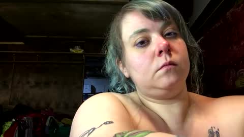 Ellie Louise online show from 02/16/25, 12:41