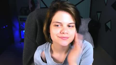 elliemurler online show from 11/05/25, 09:20