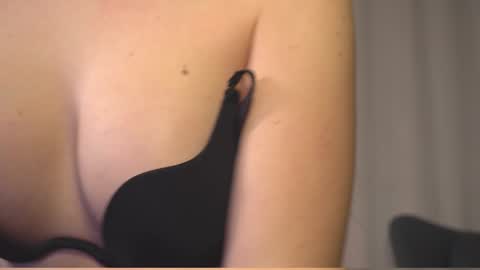 just Emily  online show from 01/07/25, 06:14