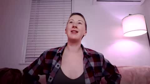 Ellie Rowyn online show from 11/26/25, 01:39