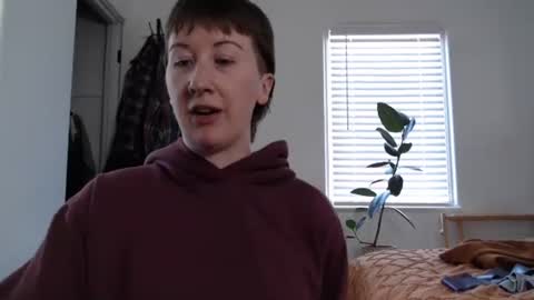 Ellie Rowyn online show from 03/06/26, 07:43