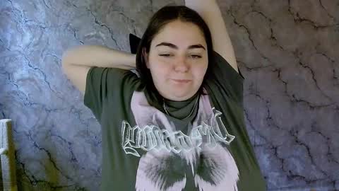 Ellie online show from 10/09/25, 05:05