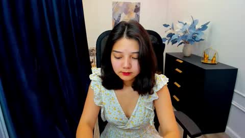 Snapshot of ellievensda chatting on 10/02/25, 11:28 ellievensda online show from 10/02/25, 11:28