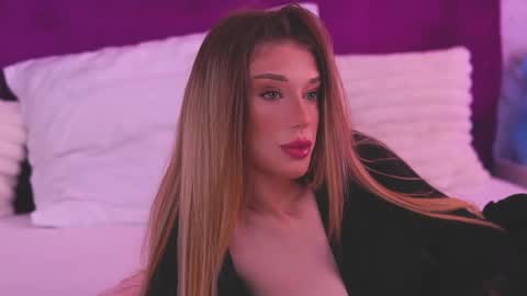 EllinaNuria online show from 04/17/26, 05:54