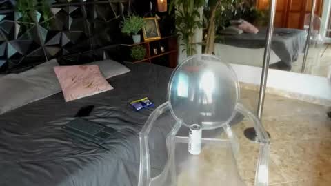 Elloit Colton online show from 11/09/25, 05:44