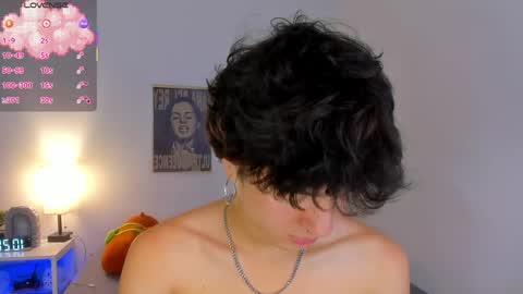 elliotvolkov online show from 05/05/26, 03:20