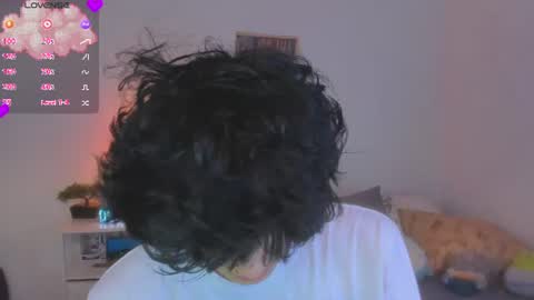 elliotvolkov online show from 06/25/26, 03:38