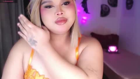Ellise online show from 05/14/26, 10:27