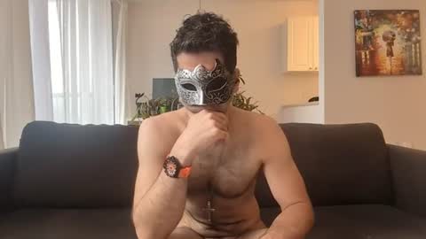 Snapshot of elllli_xxx chatting on 06/18/26, 02:43 Eli K online show from 06/18/26, 02:43