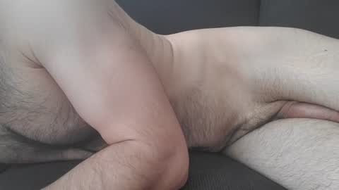 Snapshot of elllli_xxx chatting on 06/20/26, 08:44 Eli K online show from 06/20/26, 08:44