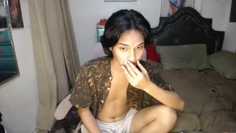 ELLORREY online show from 10/18/25, 01:19