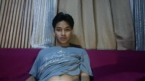 Snapshot of ellorrey chatting on 06/23/26, 04:38 ELLORREY online show from 06/23/26, 04:38