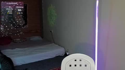 Elly online show from 03/24/26, 02:16