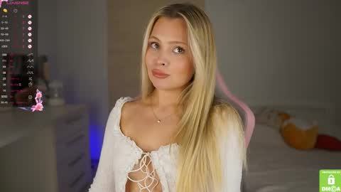 elly_ary online show from 10/02/25, 05:09