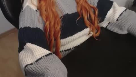 Elly online show from 01/12/26, 04:12