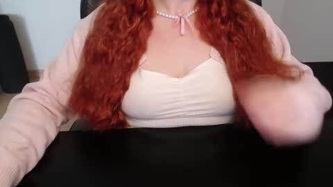 Elly online show from 04/11/26, 07:56