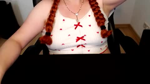 Elly online show from 07/13/26, 11:35