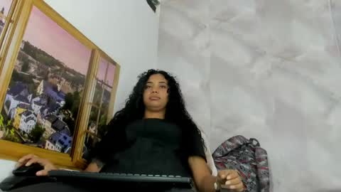 ellybloom online show from 06/22/26, 01:08
