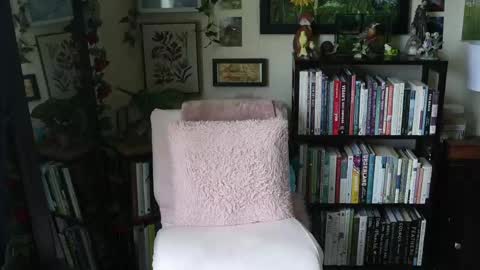 Snapshot of ellynaomi chatting on 05/30/26, 05:21 Elly Naomi online show from 05/30/26, 05:21