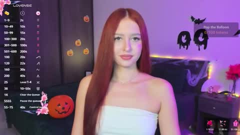 EllyPeach online show from 11/01/25, 11:56