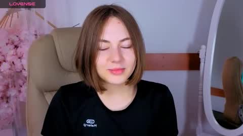 elma_lily online show from 10/24/25, 06:10