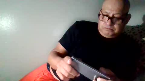 elmario24 online show from 11/16/25, 11:49