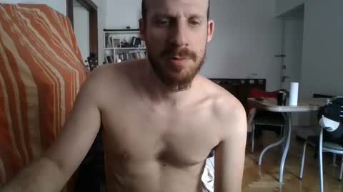 Snapshot of elmatirestrepo chatting on 01/10/25, 04:41 Mati Restrepo online show from 01/10/25, 04:41