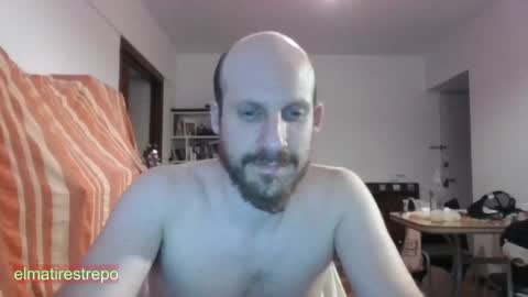 Snapshot of elmatirestrepo chatting on 01/12/25, 04:10 Mati Restrepo online show from 01/12/25, 04:10