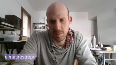 Snapshot of elmatirestrepo chatting on 09/28/25, 02:55 Mati Restrepo online show from 09/28/25, 02:55