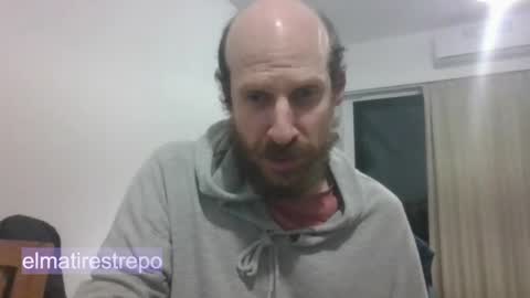 Snapshot of elmatirestrepo chatting on 05/13/26, 02:20 Mati Restrepo online show from 05/13/26, 02:20