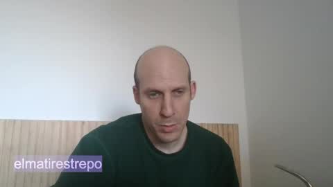 Snapshot of elmatirestrepo chatting on 05/17/26, 04:03 Mati Restrepo online show from 05/17/26, 04:03