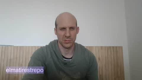 Snapshot of elmatirestrepo chatting on 05/19/26, 06:47 Mati Restrepo online show from 05/19/26, 06:47