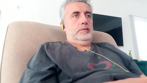 Snapshot of elmejorfvb2 chatting on 01/16/25, 04:07 fer online show from 01/16/25, 04:07