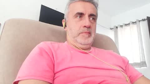 Snapshot of elmejorfvb2 chatting on 02/17/25, 05:43 fer online show from 02/17/25, 05:43