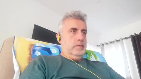 Snapshot of elmejorfvb2 chatting on 02/23/25, 02:25 fer online show from 02/23/25, 02:25