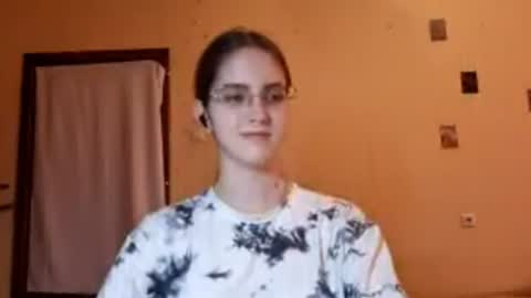 Kate online show from 07/12/26, 11:12
