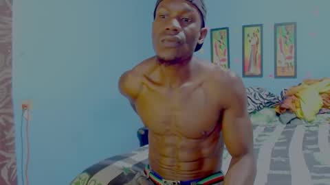 Snapshot of elmiltonnjakee chatting on 02/02/26, 07:56 elmiltonnjakee online show from 02/02/26, 07:56