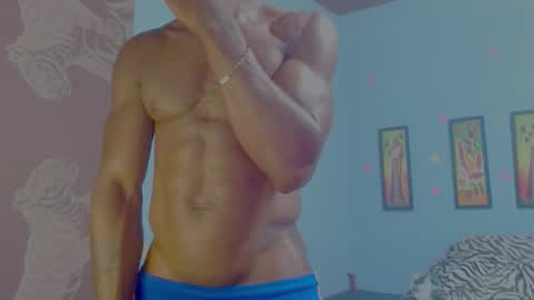 Snapshot of elmiltonnjakee chatting on 02/03/26, 02:53 elmiltonnjakee online show from 02/03/26, 02:53