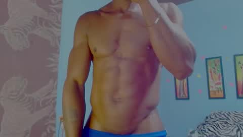 Snapshot of elmiltonnjakee chatting on 02/03/26, 06:40 elmiltonnjakee online show from 02/03/26, 06:40