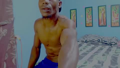 Snapshot of elmiltonnjakee chatting on 02/04/26, 01:44 elmiltonnjakee online show from 02/04/26, 01:44